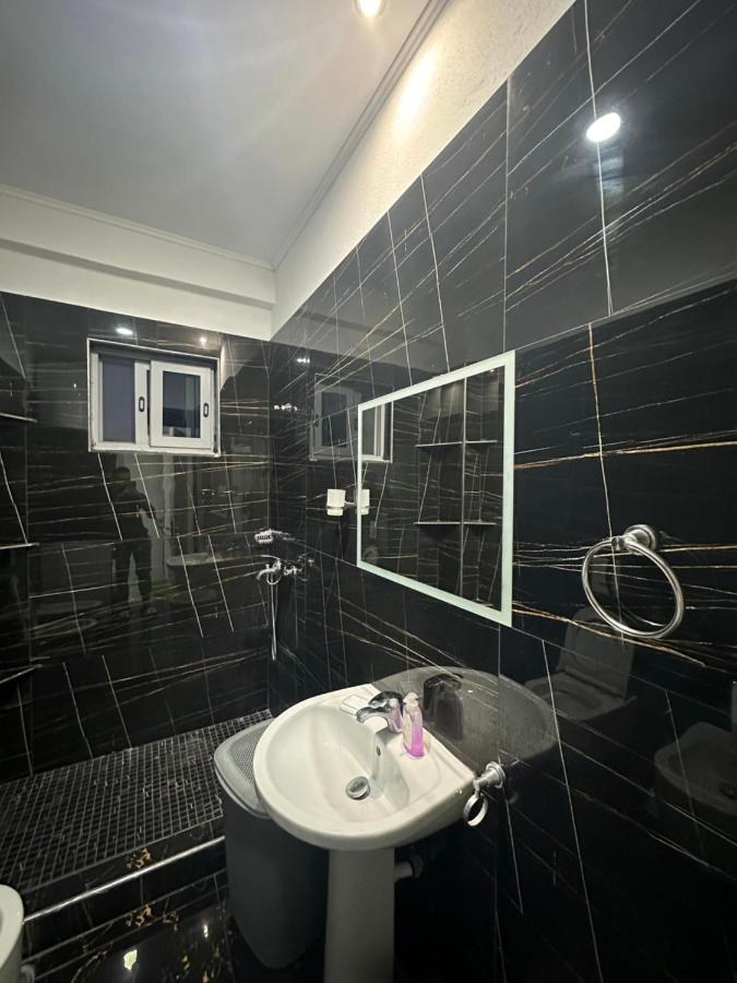 Stone City Apartament Lejlighed Gjirokastër Eksteriør billede