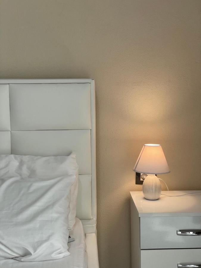 Stone City Apartament Lejlighed Gjirokastër Eksteriør billede